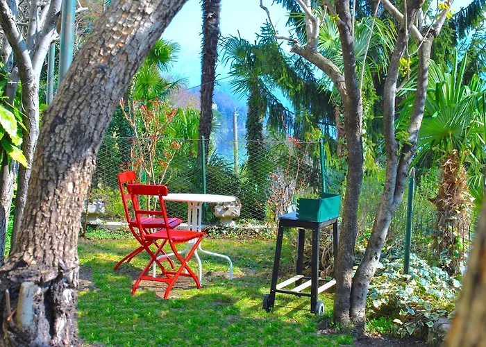 The Palm With Garden * Sala Comacina